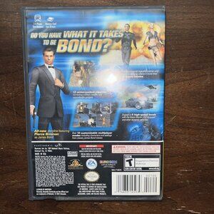 007: NightFire (Nintendo GameCube) FPS CIB Complete w/ Manual